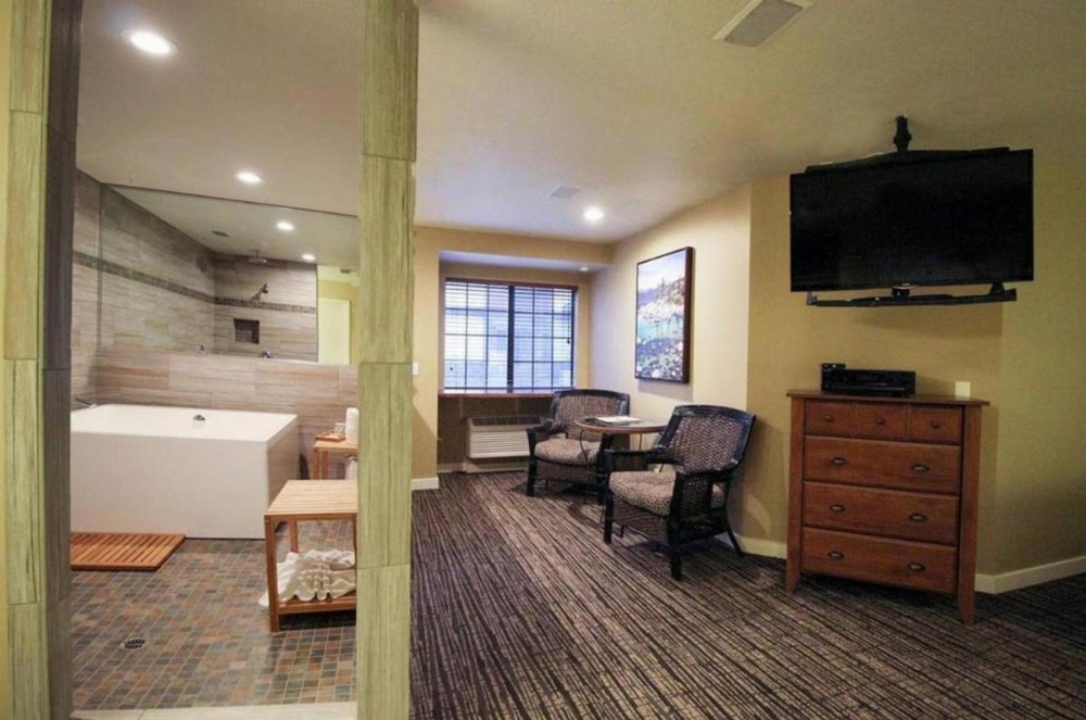 Postmarc Hotel and Spa Suites Image 13
