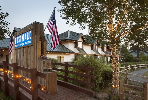 Postmarc Hotel and Spa Suites image 4
